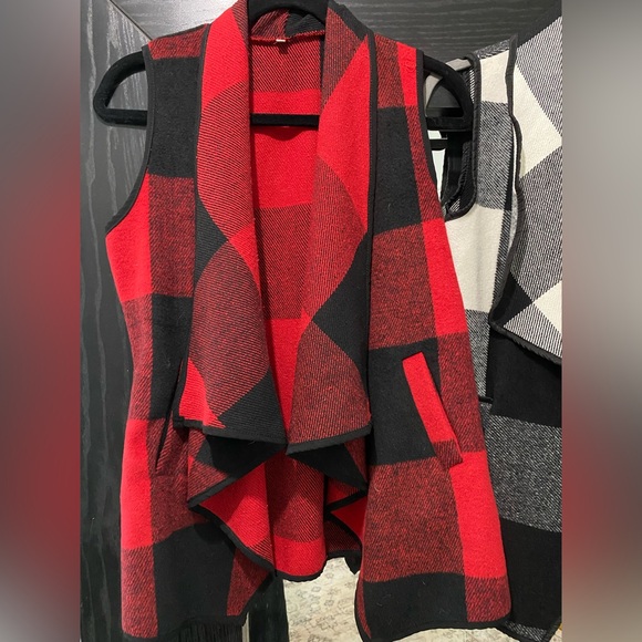 Two buffalo plaid tank cardigans - Picture 2 of 5